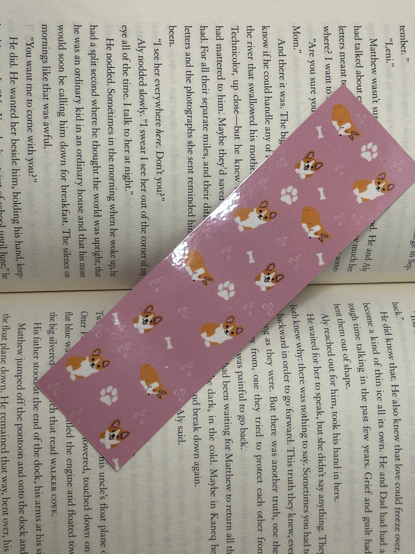 Corgi bookmark
